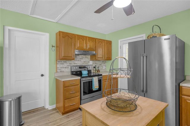 114 Beaver Lane 204, Townville, SC 29689