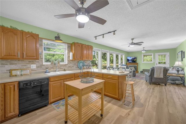 114 Beaver Lane 204, Townville, SC 29689