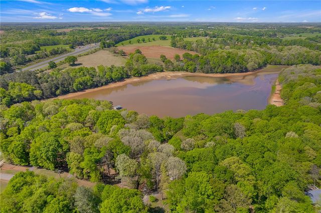 114 Beaver Lane 204, Townville, SC 29689