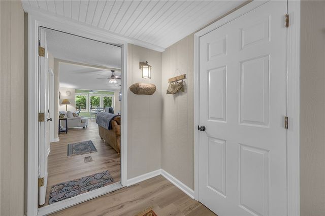 114 Beaver Lane 204, Townville, SC 29689