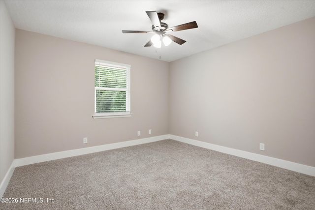 130 WIPPLETREE Court, Palatka, FL 32177