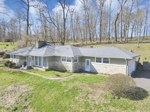 1775 SE Old Logan Road SE, Lancaster, OH 43130
