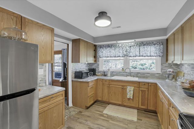 1775 SE Old Logan Road SE, Lancaster, OH 43130