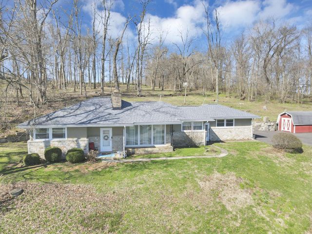1775 SE Old Logan Road SE, Lancaster, OH 43130