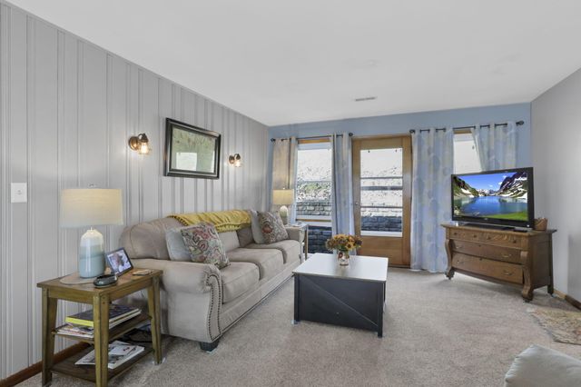 1775 SE Old Logan Road SE, Lancaster, OH 43130