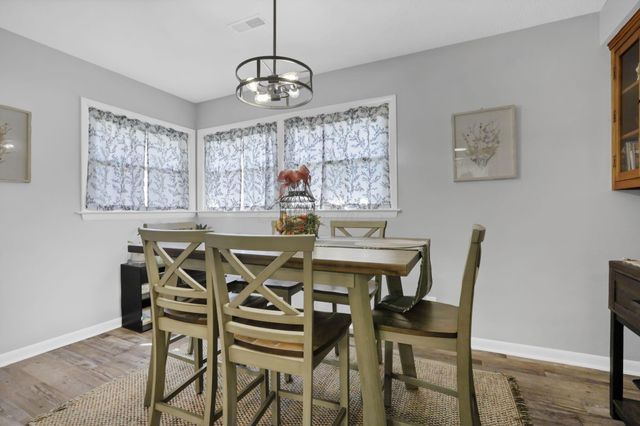 1775 SE Old Logan Road SE, Lancaster, OH 43130