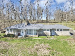1775 SE Old Logan Road SE, Lancaster, OH 43130