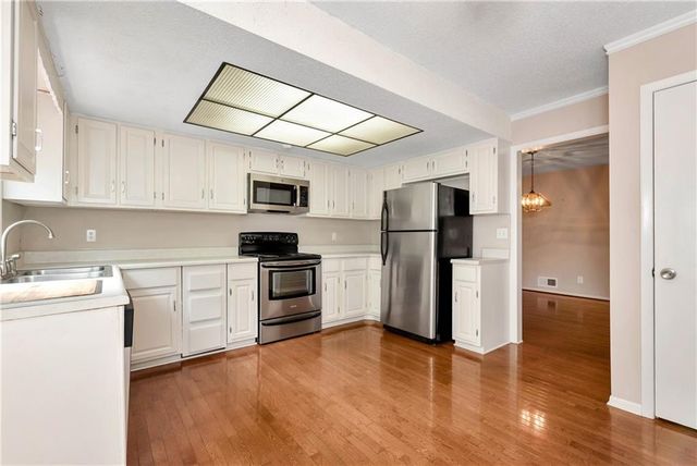 5 Basswood Circle, Atlanta, GA 30328