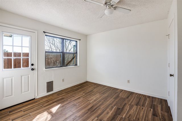 661 Prairie Dell Street, Lewisville, TX 75067