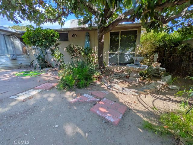 1735 N Alston Avenue, Colton, CA 92324