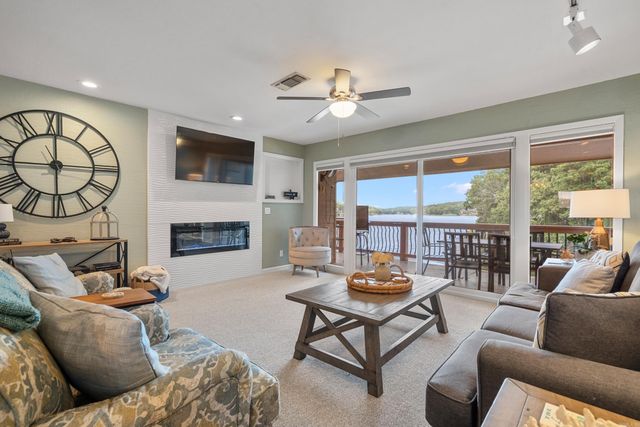 200 Pretti Pt Apt F4, Hot Springs, AR 71913