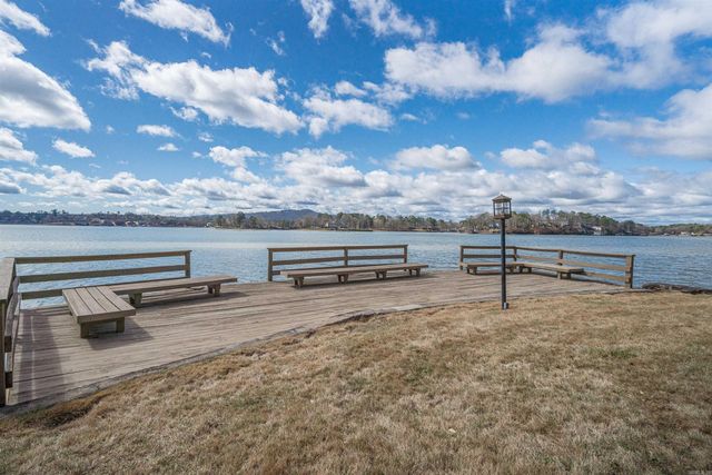 200 Pretti Pt Apt F4, Hot Springs, AR 71913