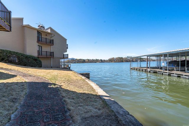 200 Pretti Pt Apt F4, Hot Springs, AR 71913
