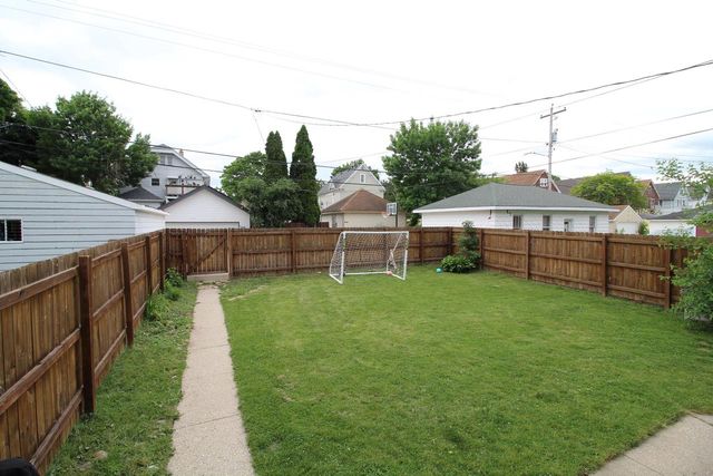 1516 S 78th STREET, Milwaukee, WI 53214