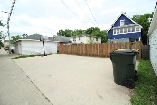 1516 S 78th STREET, Milwaukee, WI 53214