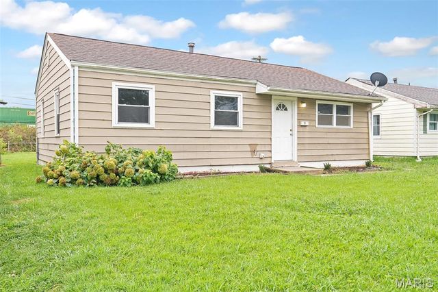 25 Briarcliff Drive, Granite City, IL 62040