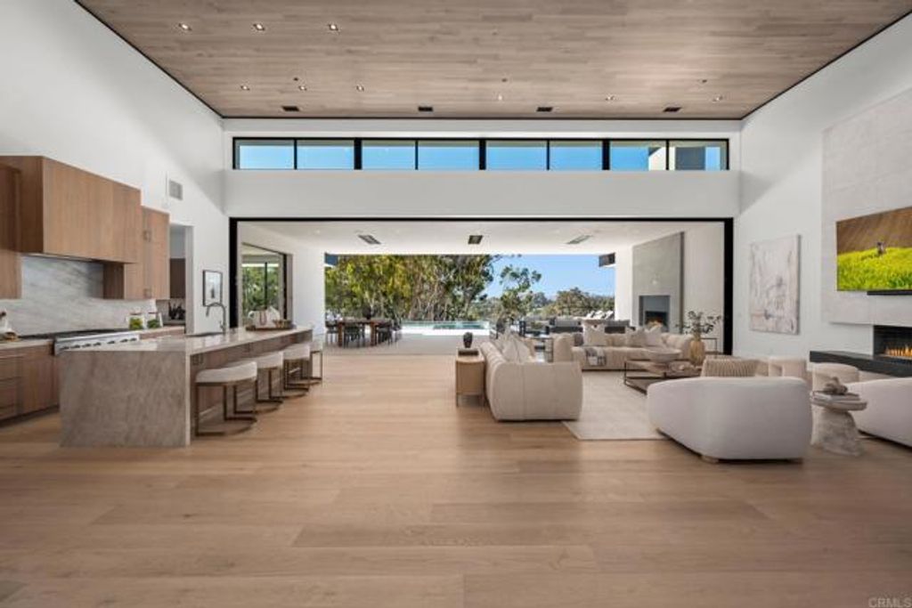 5471 La Crescenta, Rancho Santa Fe, CA 92067