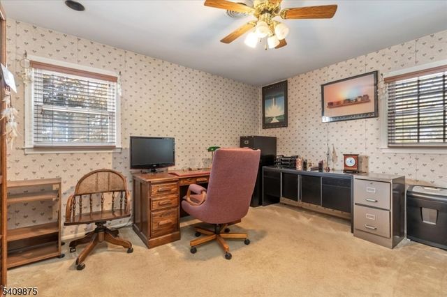 29 Manitou Cir, Westfield Town, NJ 07090