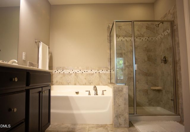 130 S Camellia Street, Chapel Hill, NC 27516