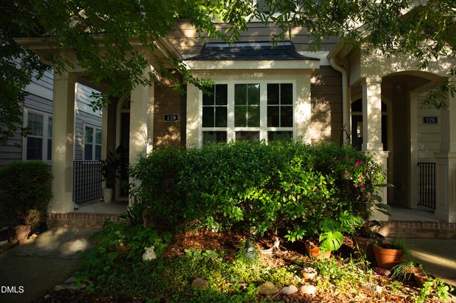130 S Camellia Street, Chapel Hill, NC 27516