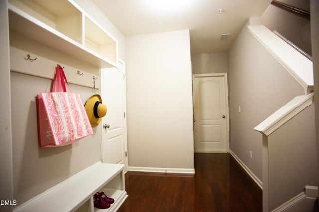 130 S Camellia Street, Chapel Hill, NC 27516