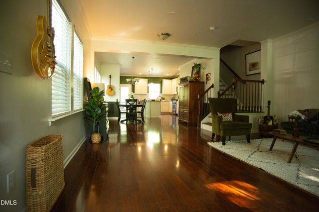 130 S Camellia Street, Chapel Hill, NC 27516