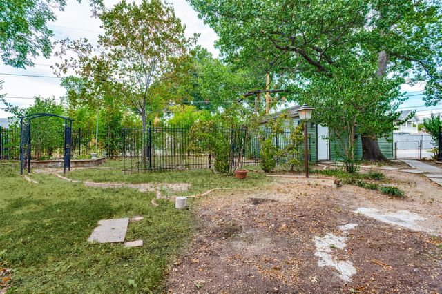 3161 Waldrop Drive, Dallas, TX 75229