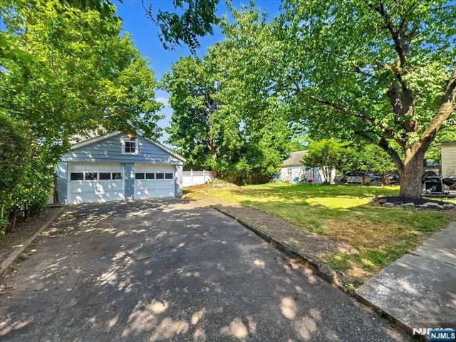 89 W Hamilton Avenue, Englewood, NJ 07631
