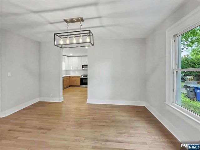89 W Hamilton Avenue, Englewood, NJ 07631