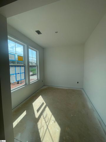 20 Gateway Drive, Central, SC 29630