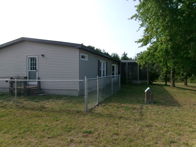 4490 Ridgeway Trail, Lake, MI 48632