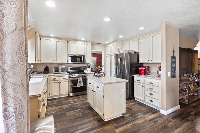 3025 Black Horse Drive, Ontario, CA 91761