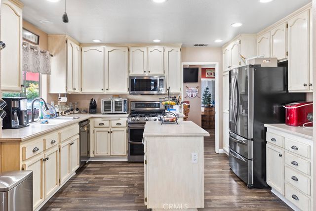 3025 Black Horse Drive, Ontario, CA 91761