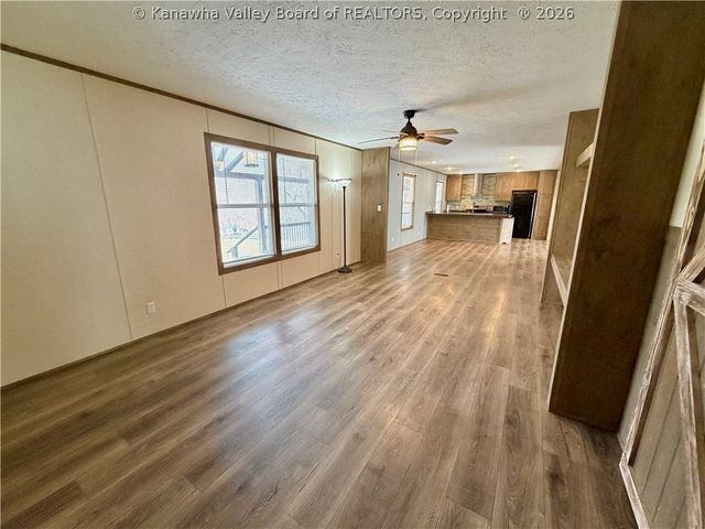 6021 Wood School Road, Gallipolis Ferry, WV 25515