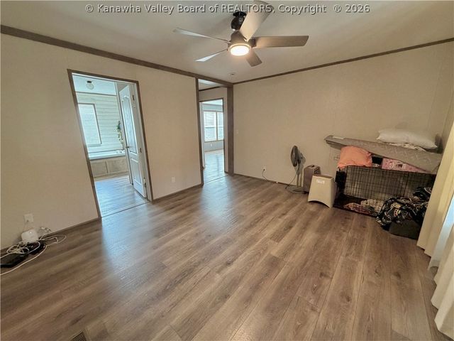 6021 Wood School Road, Gallipolis Ferry, WV 25515