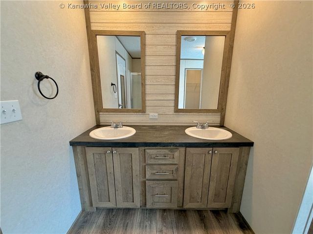 6021 Wood School Road, Gallipolis Ferry, WV 25515