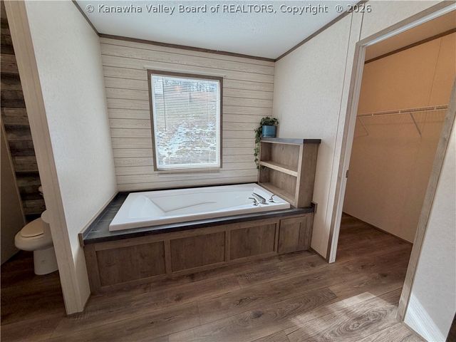 6021 Wood School Road, Gallipolis Ferry, WV 25515