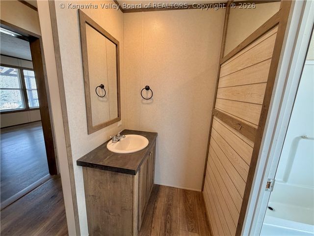 6021 Wood School Road, Gallipolis Ferry, WV 25515