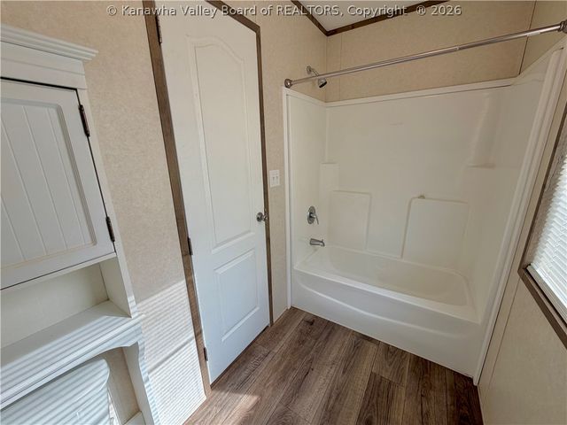 6021 Wood School Road, Gallipolis Ferry, WV 25515