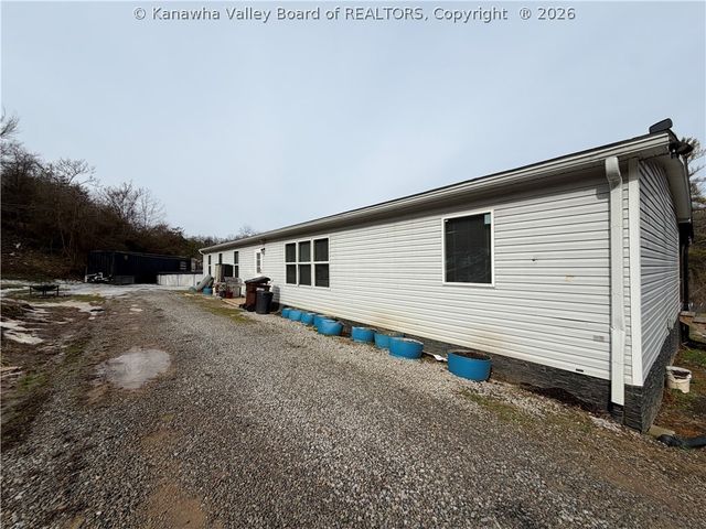 6021 Wood School Road, Gallipolis Ferry, WV 25515