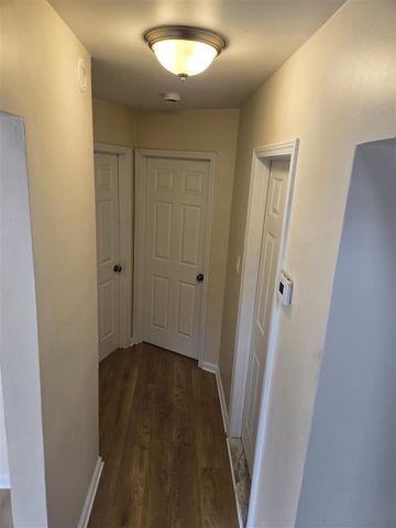 9634 Inkster Road, Redford, MI 48239