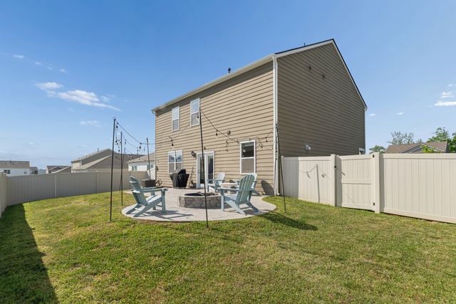 111 Willy Mae Rd, Murfreesboro, TN 37129