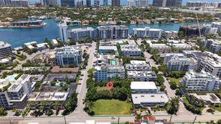 10177 W Bay Harbor Drive, Bay Harbor Islands, FL 33154