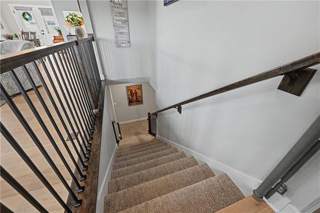 21909 W 82nd Terrace, Lenexa, KS 66220