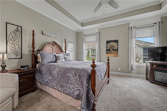 21909 W 82nd Terrace, Lenexa, KS 66220