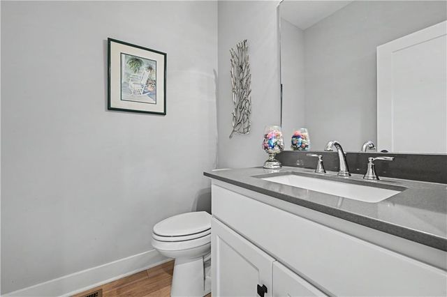 21909 W 82nd Terrace, Lenexa, KS 66220