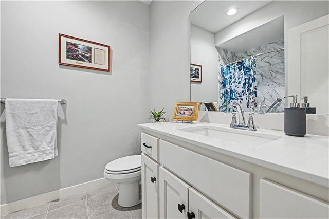 21909 W 82nd Terrace, Lenexa, KS 66220