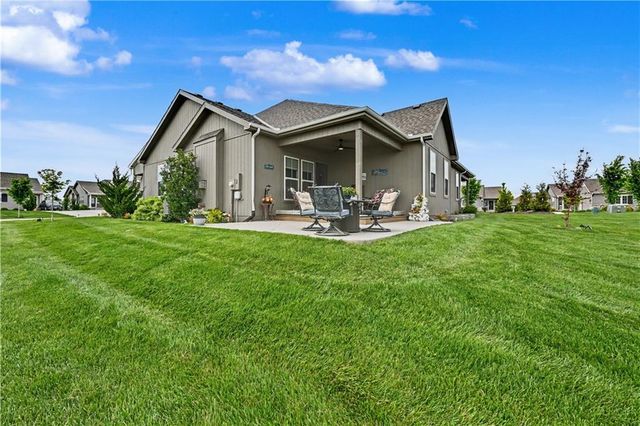 21909 W 82nd Terrace, Lenexa, KS 66220