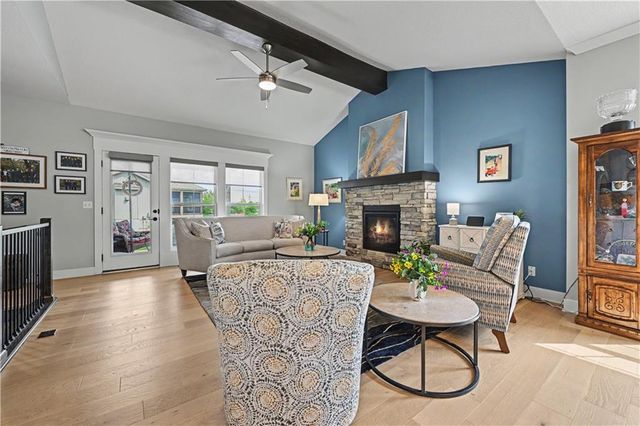 21909 W 82nd Terrace, Lenexa, KS 66220