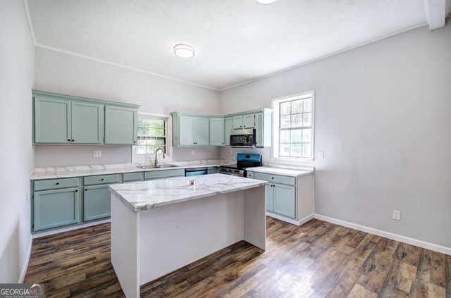 306 Cave Spring Street SW, Rome, GA 30161